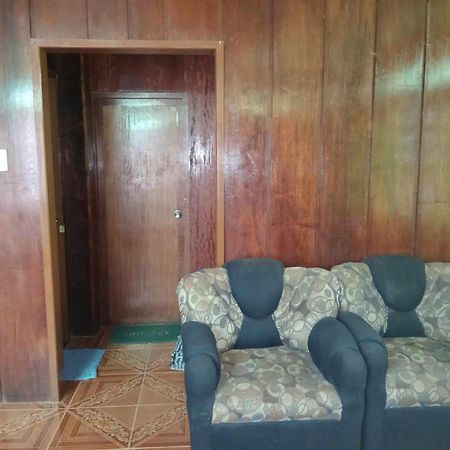 Nellie'S Tourist Inn- Port Barton Сан-Висенте Номер фото