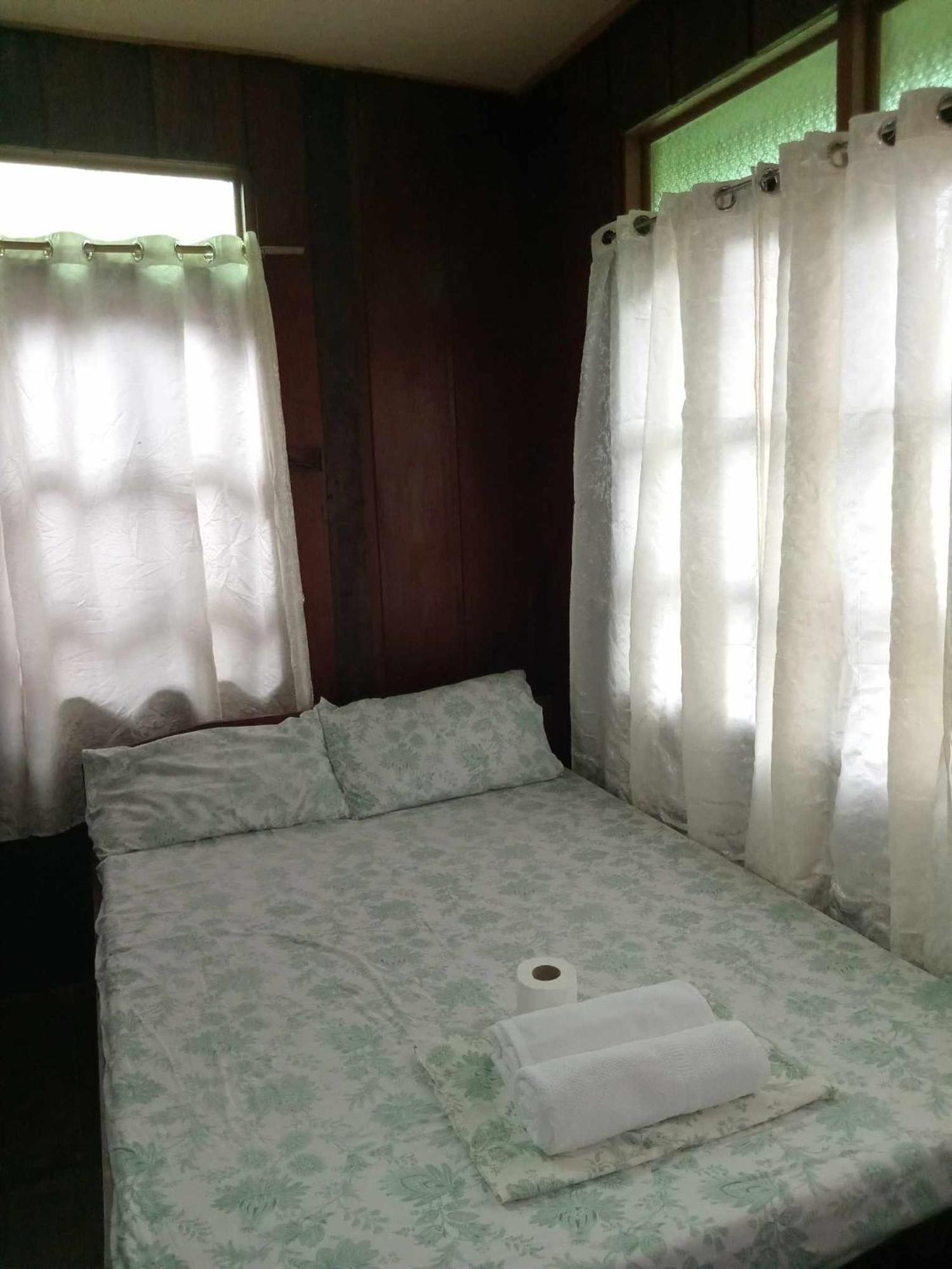 Nellie'S Tourist Inn- Port Barton Сан-Висенте Номер фото